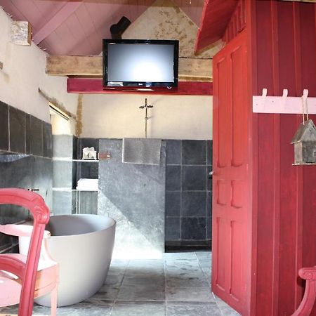 La Maison Des Lamour Hotell Plélo Rum bild